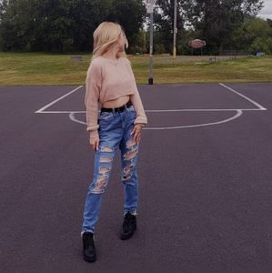 Meet your Posher, Jasmine